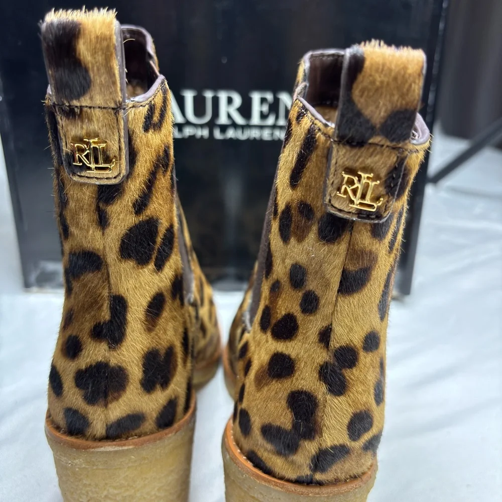 NWB Lauren Ralph Lauren Marianna Women's Suede Pull On‎ Chelsea Boots SIZE7